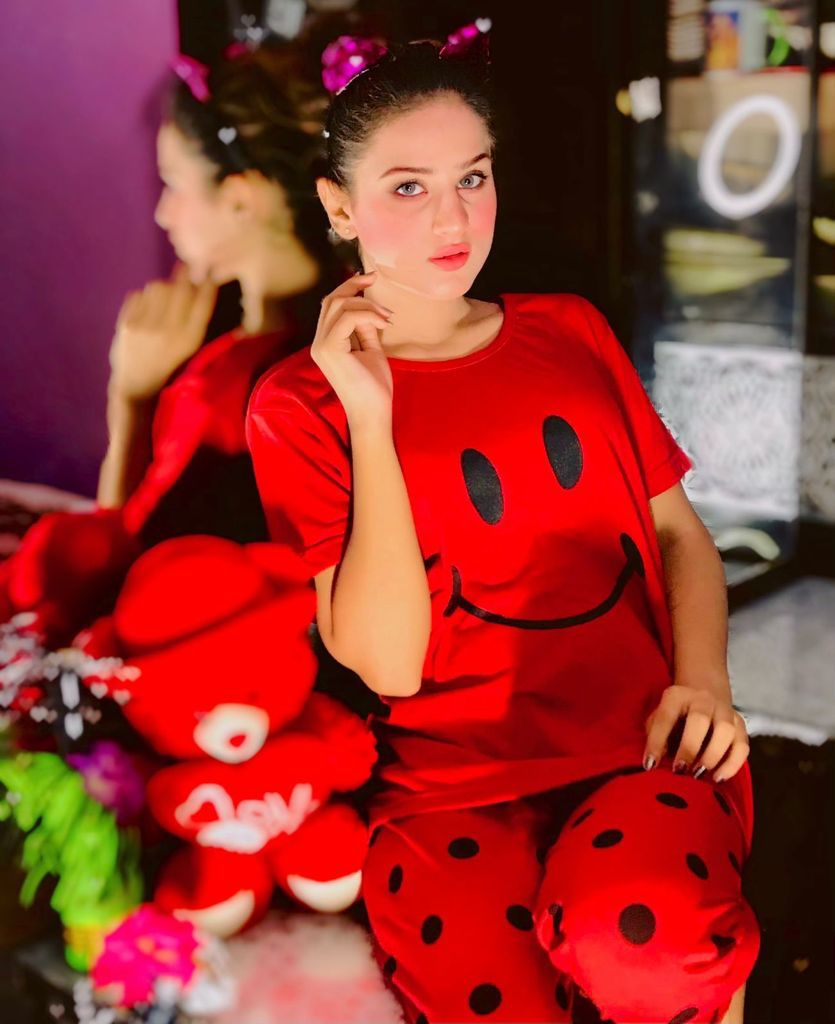 RED SMILE PRINTED WOMEN NIGHTSUIT Shopcify